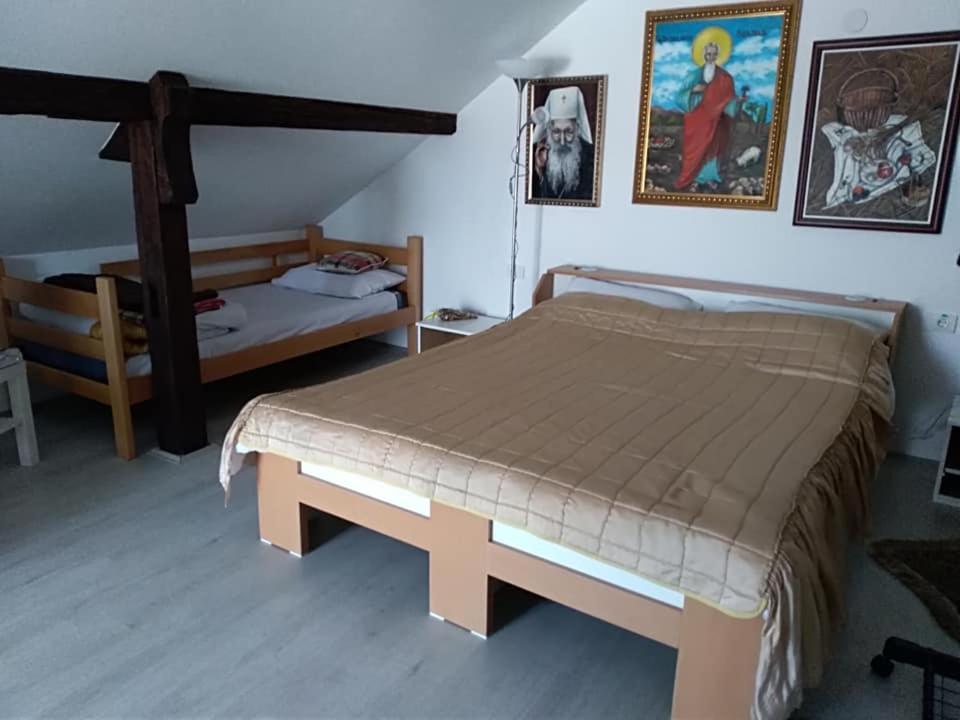 Apartman Vrdnicak Vrdnik Luaran gambar