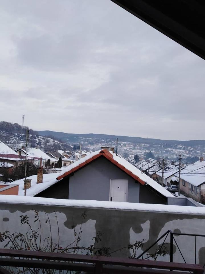 Apartman Vrdnicak Vrdnik Luaran gambar